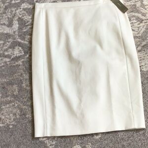 JCrew fully lined cotton cream pencil skirt.